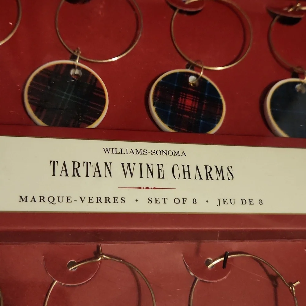 Williams Sonoma Tartan Wine Charms Plaid design Set of 8 NEW